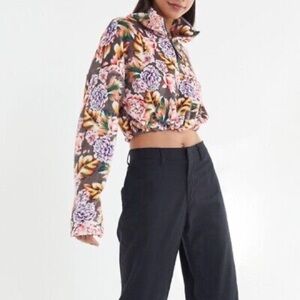 Urban Outfitters Cropped Angela Floral Fleece Quarterzip Pullover Sweatshirt XS